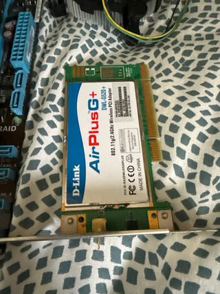 Componentes PC ASUS, D-Link, Intel