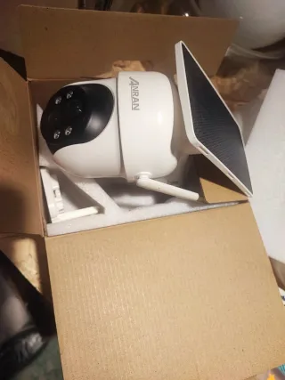 Kit 4 Cámaras ANRAN WiFi con Placa Solar