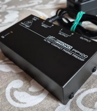 Behringer PP400 Preamplificador Phono