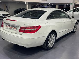 Mercedes-Benz Clase E Coupé E 250 CGI Blue Efficiency Avantg.