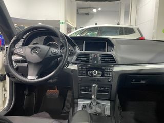 Mercedes-Benz Clase E Coupé E 250 CGI Blue Efficiency Avantg.