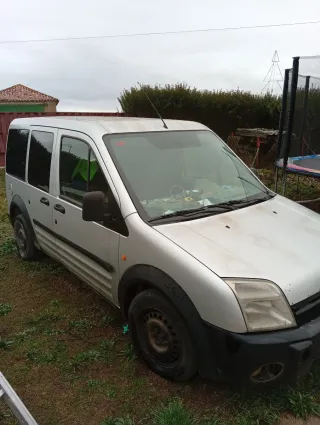 Ford E-Tourneo Courier 2006