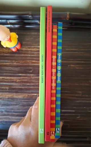 Caillou se hace daño