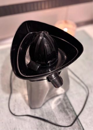 Exprimidor de cítricos eléctrico