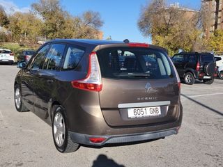 Renault Grand Scenic 2010