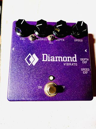 Diamond Vibrato original