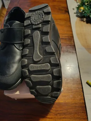 ZAPATO NIÑO VESTIR NÚMERO 39