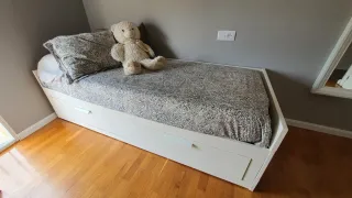 Cama infantil con cajones y más