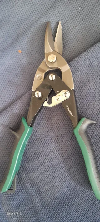 Tijeras Corta Perfiles Pladur profesional