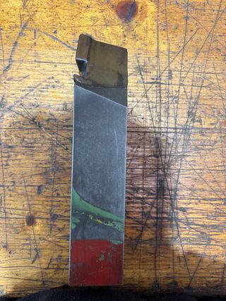 Cuchilla de torno recta de 50x50 mm y 240 mm