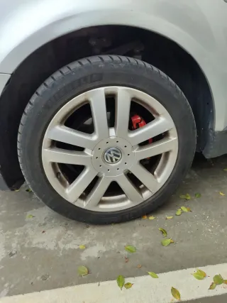 Llantas Volkswagen con Neumáticos MICHELIN 17' 225