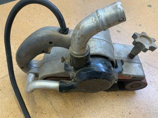 Lijadora Banda Black&Decker Profesional