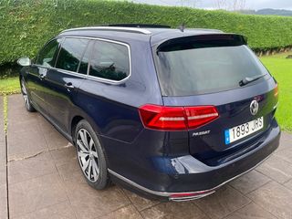 Volkswagen Passat R-Line 240cvTDI 4Motion