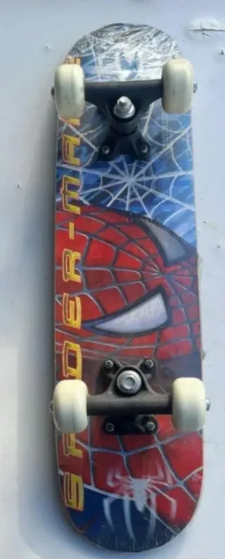 Patinete Spiderman