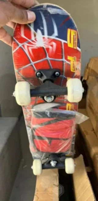 Patinete Spiderman