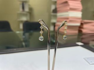 Pendientes Oro 18k Topacio y Circonita Azul
