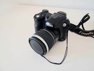 Cámara Fujifilm Finepix S5600