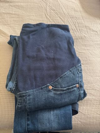 Conjunto di abbigliamento per futura mamma