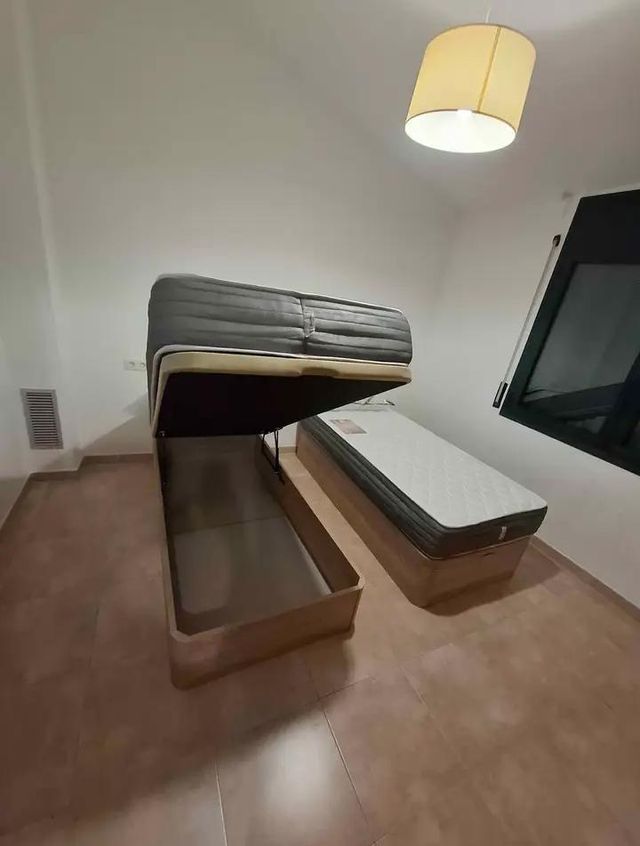 Canapé com colchão para separação de viscoelástica ou líquidos