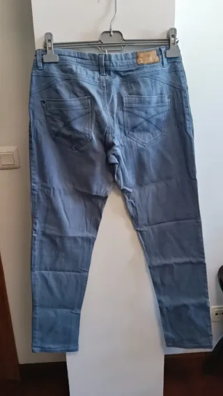 Pack 3 Pantalones vaqueros 15€