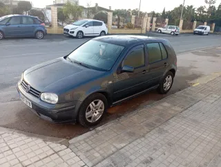 Volkswagen Golf 2002