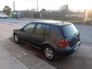 Volkswagen Golf 2002