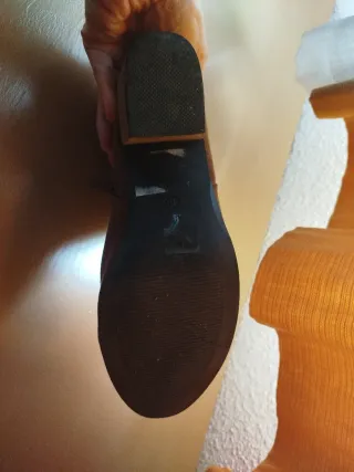 Botines tacón ante marrón talla 38