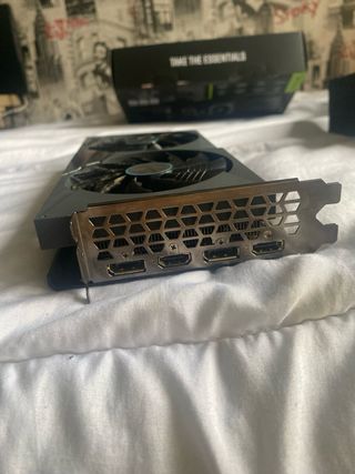 Tarjeta Grafica-Gigabyte RTX 3060 Ti EAGLE 8GB