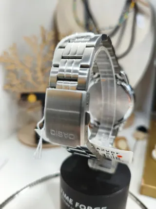 Reloj Casio Hombre Negro y Azul