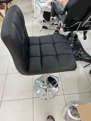 Sgabello alto da bar