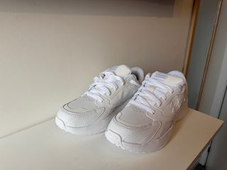 Zapatillas Under Armour Blancas