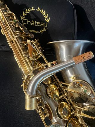 Saxofón Alto Chateau Custom