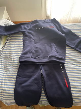 Conjunto chándal azul PARIS