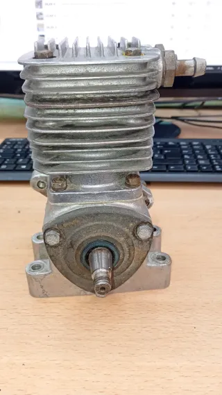 Compresor suspensión neumática Mercedes 0011317301