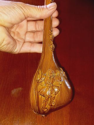 Caixa de Música Vintage Bandolim Decorada