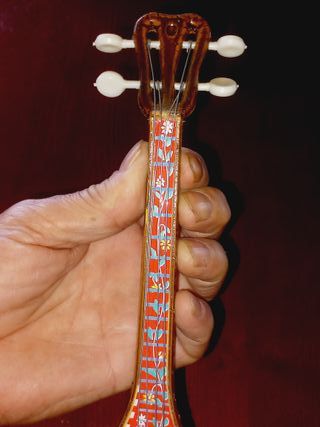 Caixa de Música Vintage Bandolim Decorada