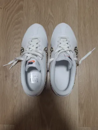 Zapatillas Nike Pacific Blancas