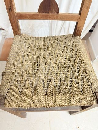 Silla de madera y yute madera de norte