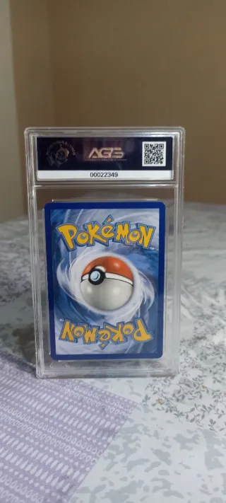 Pokemon Scyther Holo Hidden Fates SV1 AGS 9,5