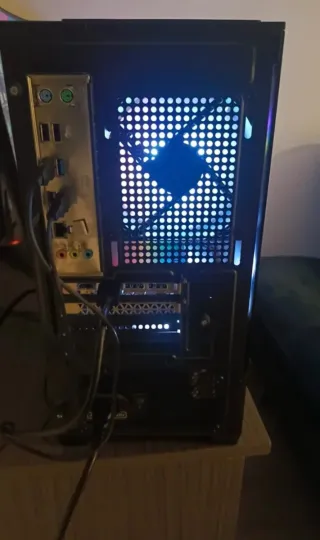 PC Gaming 32GB RAM RX580 SSD 1TB Vendo o Cambio