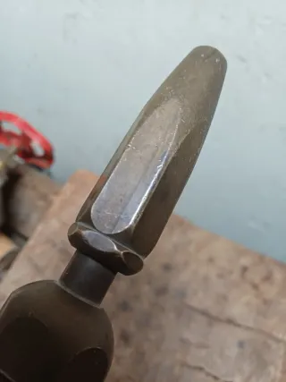 Bokilla de Manguera regulable antigua,bronce