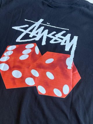 Camiseta Stüssy Negra Dados