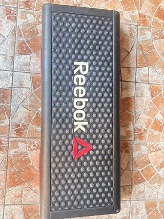 Step Reebok nero con logo rosso