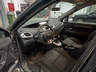 Renault Grand Scenic 2010 7 plazas!!