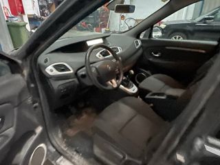 Renault Grand Scenic 2010 7 plazas!!