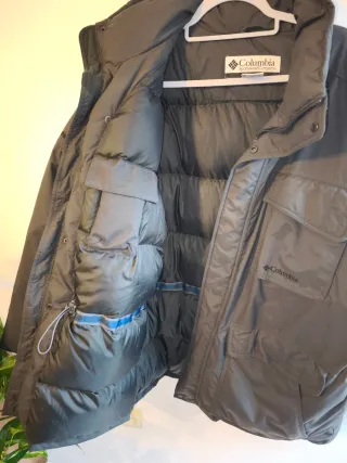 Abrigo plumas Columbia gris