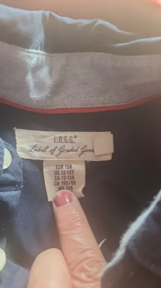 Conjunto Chaqueta y Camisa Azul/Rojo cada juego 15