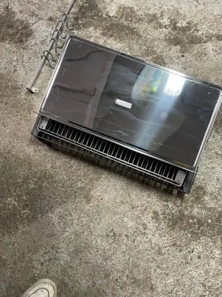 Sgocciolatore per piatti in metallo