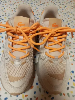 Zapatillas Lacoste Beige y Naranja