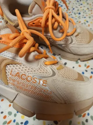 Zapatillas Lacoste Beige y Naranja